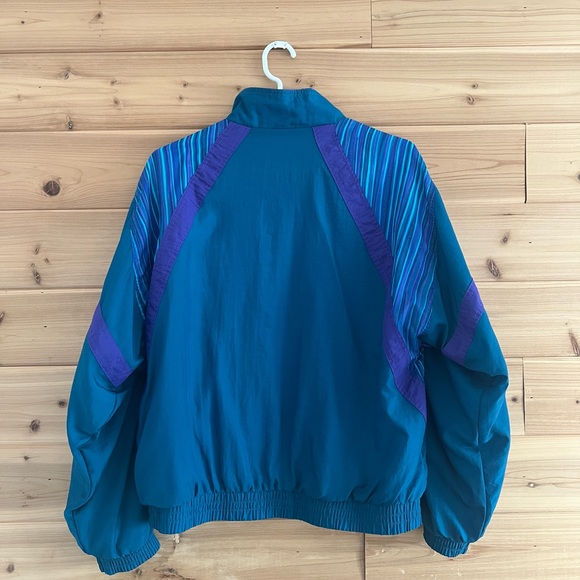 Reebok Windbreaker - Picture 2 of 4